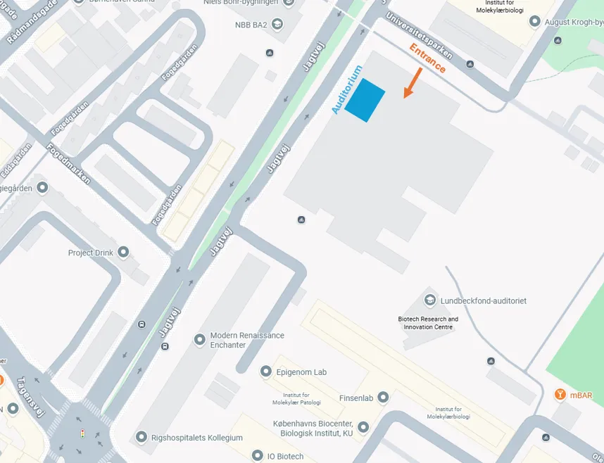 Map of the Niels Bohr Building: the auditorium (Margrethe Bohr Salen) is marked in blue, and the entrance is marked with an orange arrow.